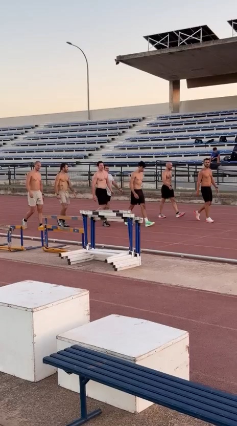 Carrera en pista: entrenamiento de las pruebas físicas de bombero en Factory Academia