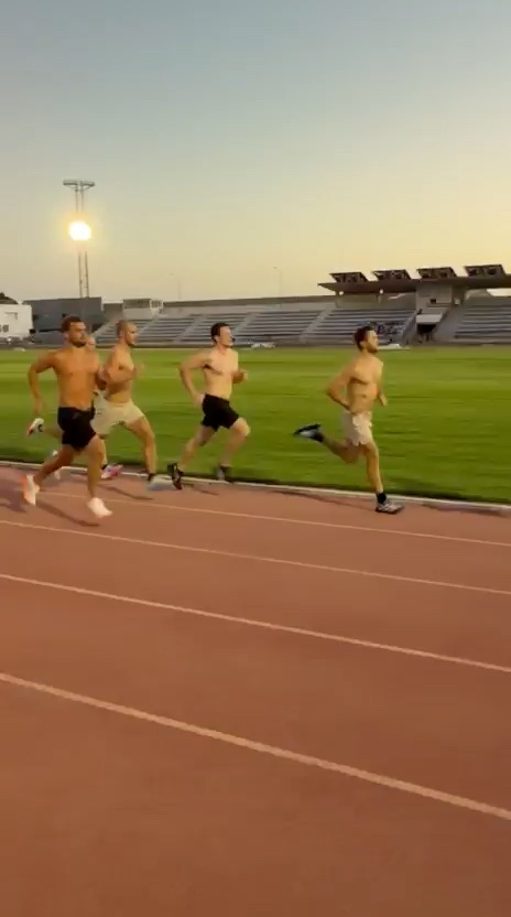 Carrera en pista: entrenamiento de las pruebas físicas de bombero en Factory Academia